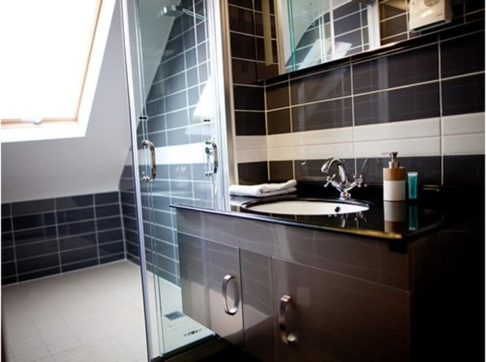 Belle Cour Hotel Лондон Екстериор снимка