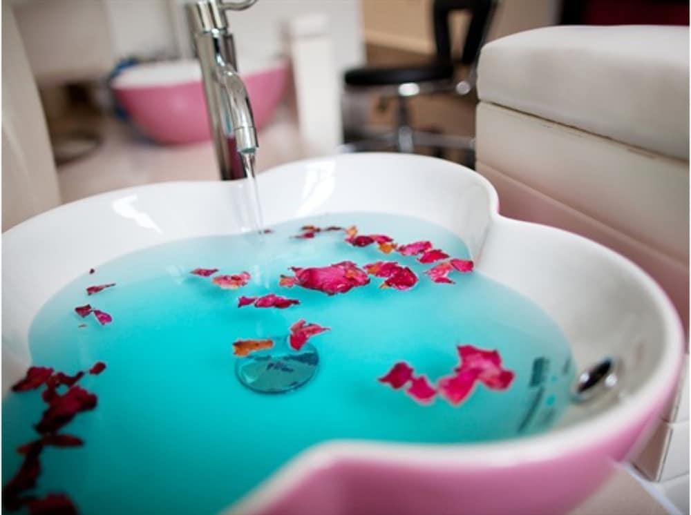 Belle Cour Hotel Лондон Екстериор снимка